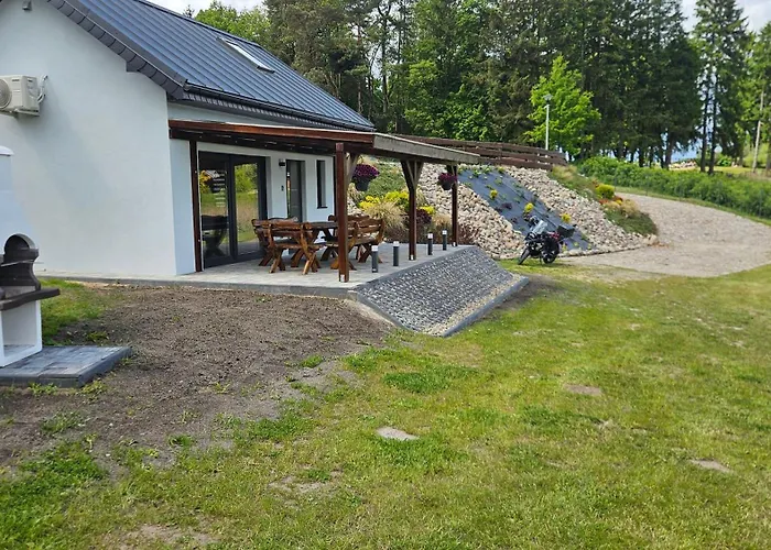 Сasa de vacaciones Nad Jeziorem Siemczyno