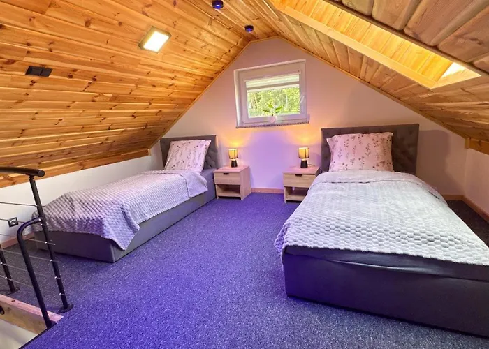 Nad Jeziorem * Siemczyno